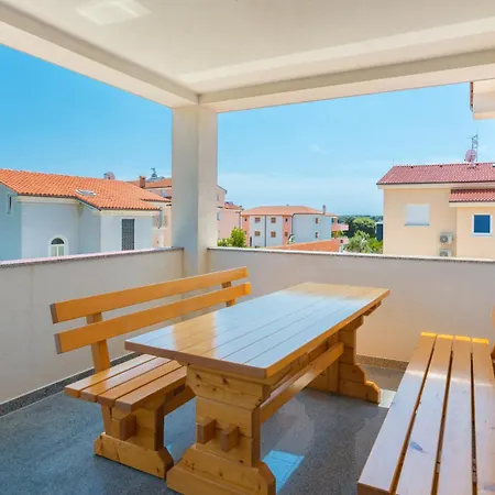 Dragan K3 - A2 Second Floor - Mpolo * Medulin