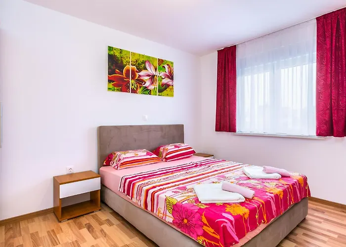 Dragan K3 - A2 Second Floor - Mpolo * Medulin