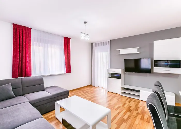 Dragan K3 - A2 Second Floor - Mpolo Medulin