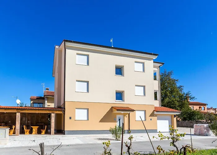 Dragan K3 - A2 Second Floor - Mpolo